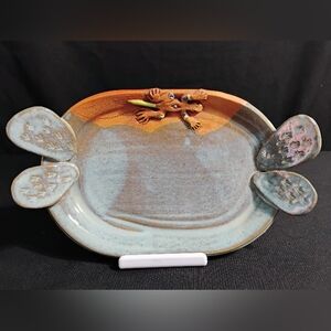 Helen Helwig Signed Studio Pottery Tray Dish Southwestern Lizard Cactus